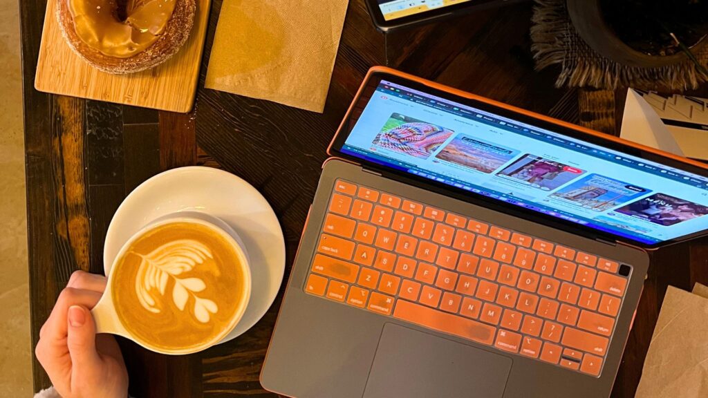 Remote Work at a Coffee Shop Set up