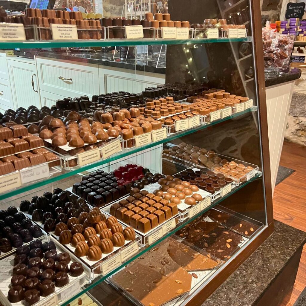 Chocolate Shop Display Case Quebec