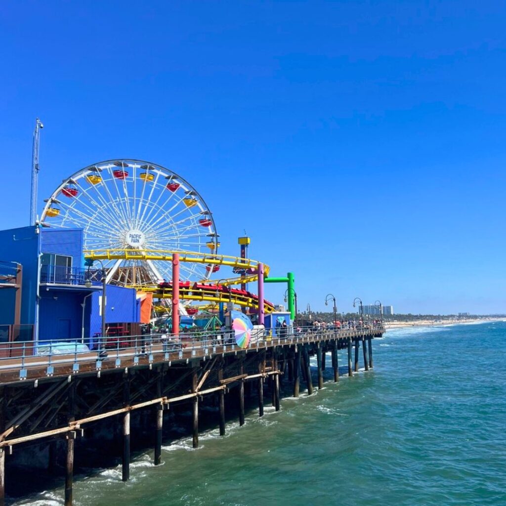 Santa Monica Ferris Wheel in Los Angeles LA