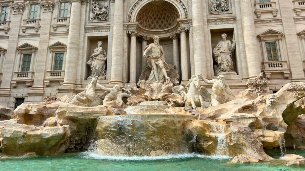 Trevi Fountain in Rome Italy