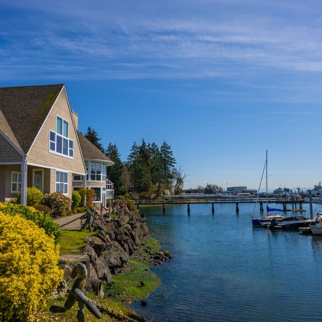 Bainbridge Island - House on the harbor