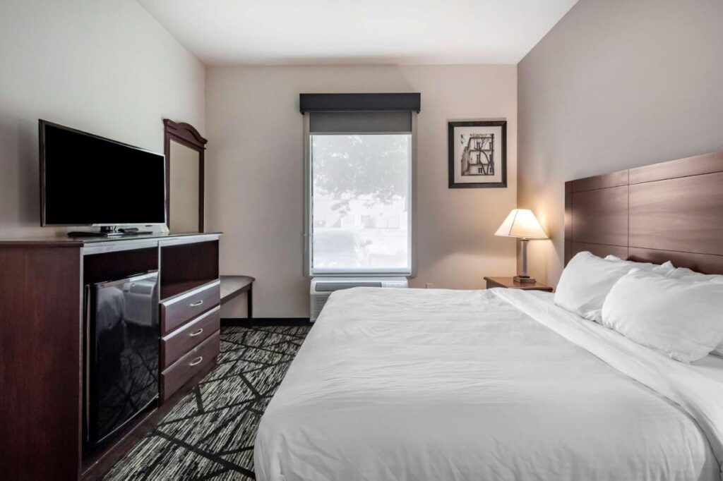 Best Western Plus McKinney Hotel Room