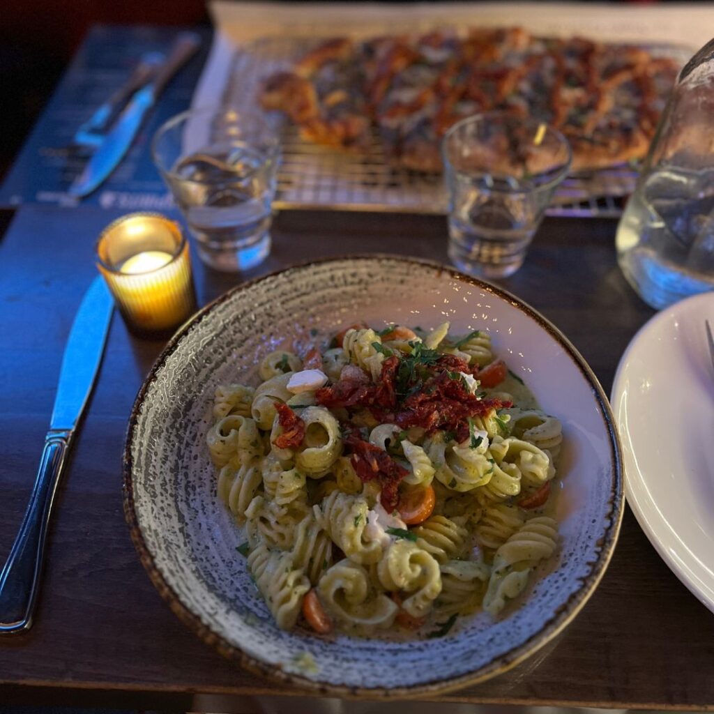Von's 1000 Spirits Dinner Seattle