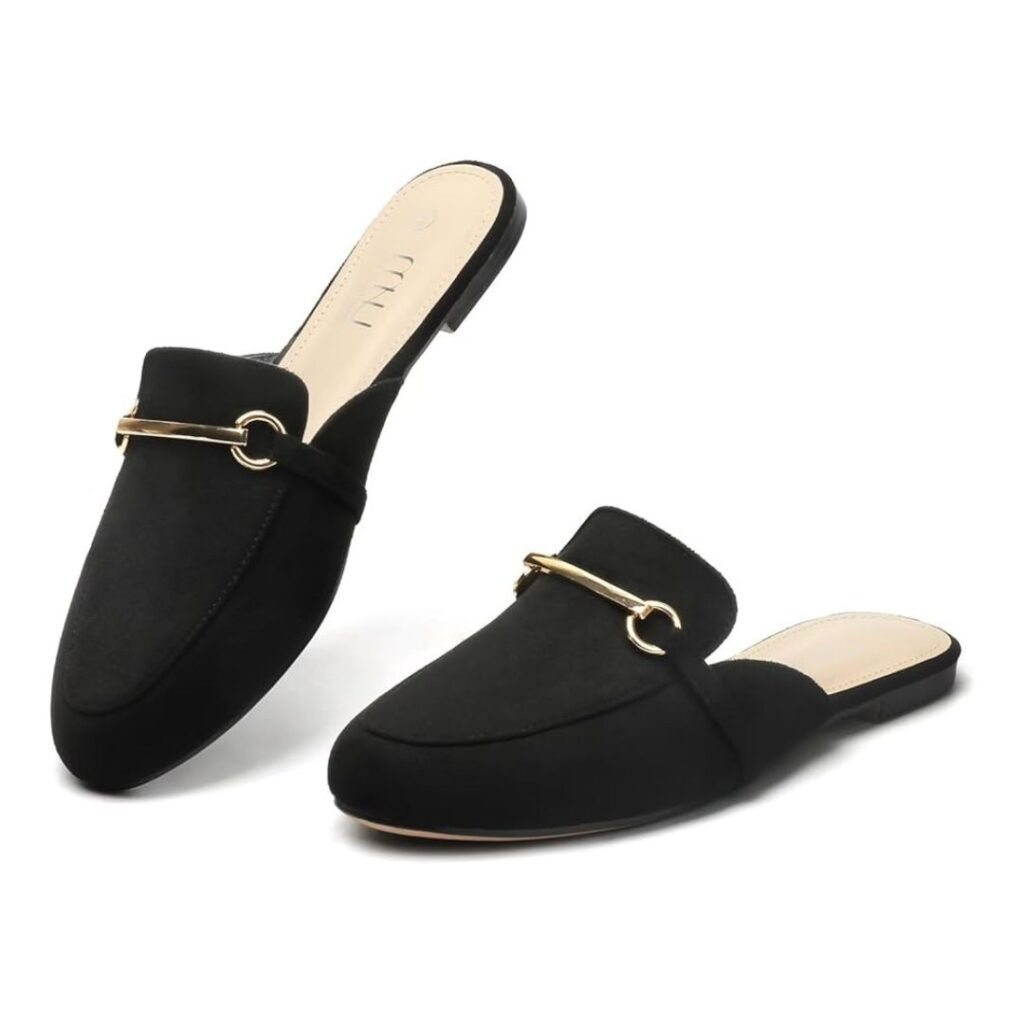 Womens slip on flats black